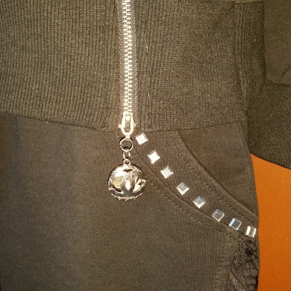 NEW RUNWAY INSPIRED TRACK SUIT,CLEARANCE PRICE! - Picture 5 of 6